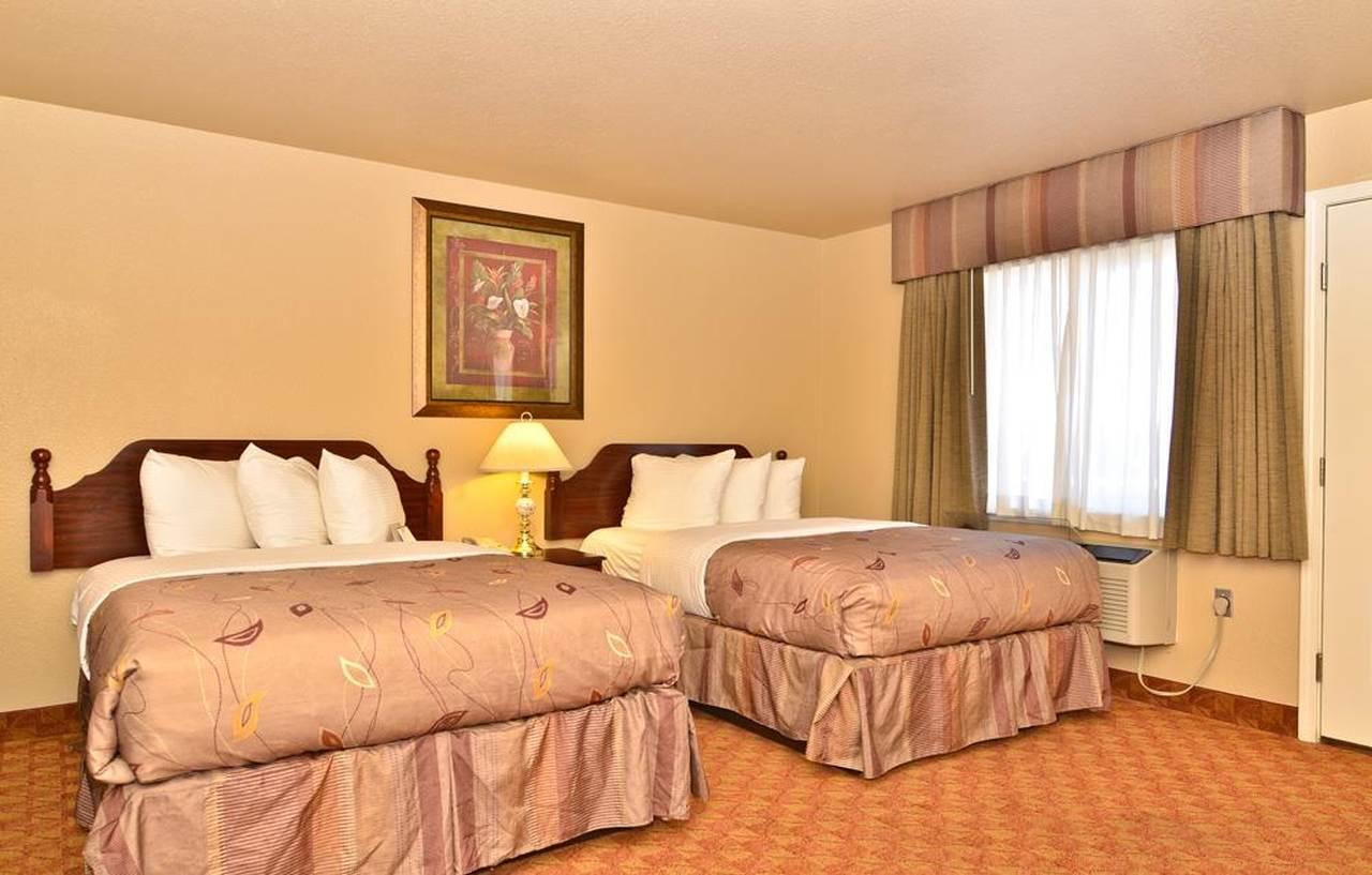 Best Western Fallon Inn & Suites Exteriör bild