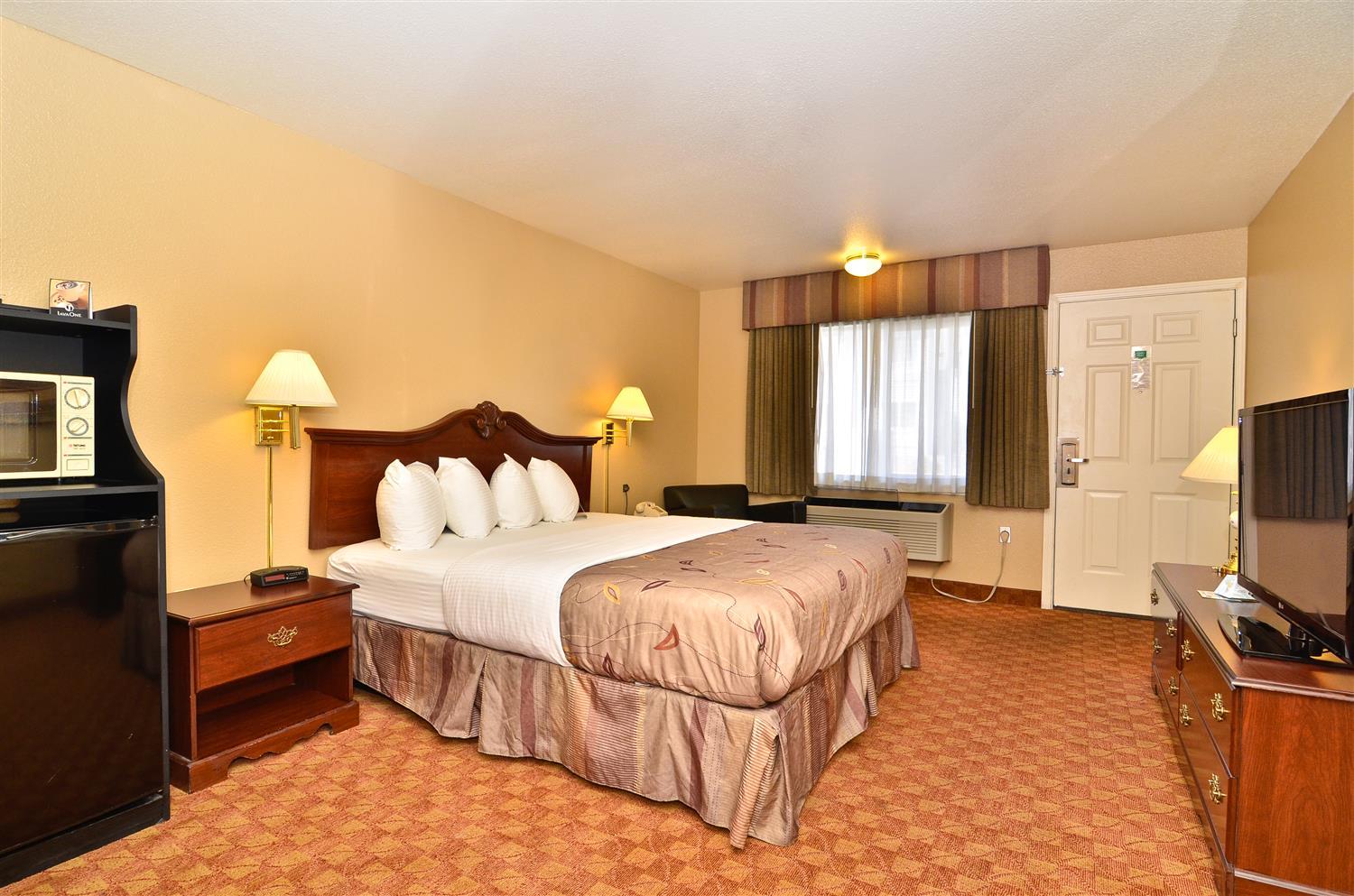 Best Western Fallon Inn & Suites Exteriör bild
