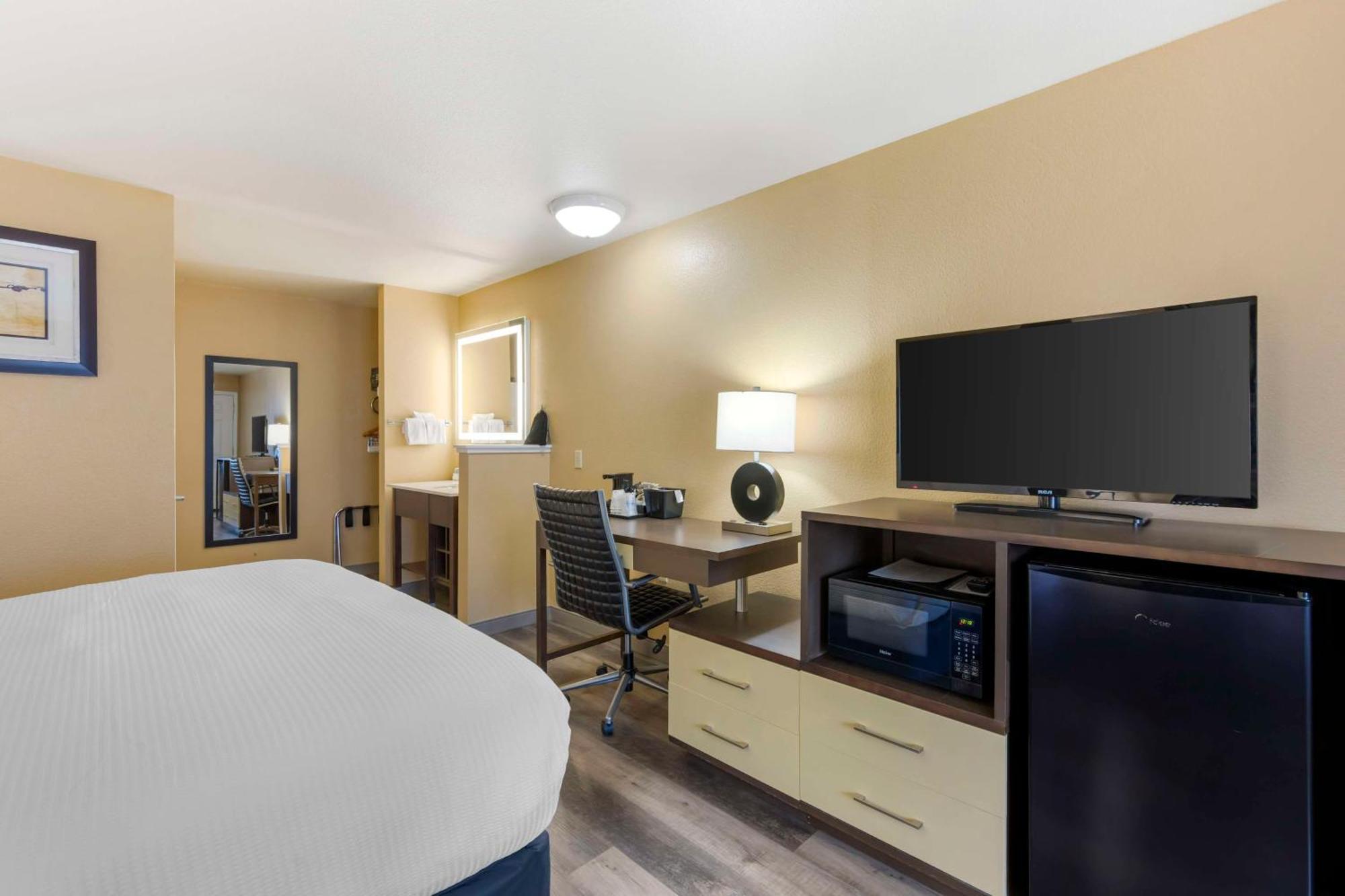 Best Western Fallon Inn & Suites Exteriör bild